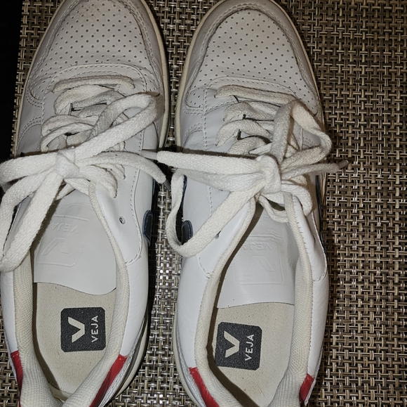 Veja White and Navy Sneakers with Red Accents - Picture 3 of 4
